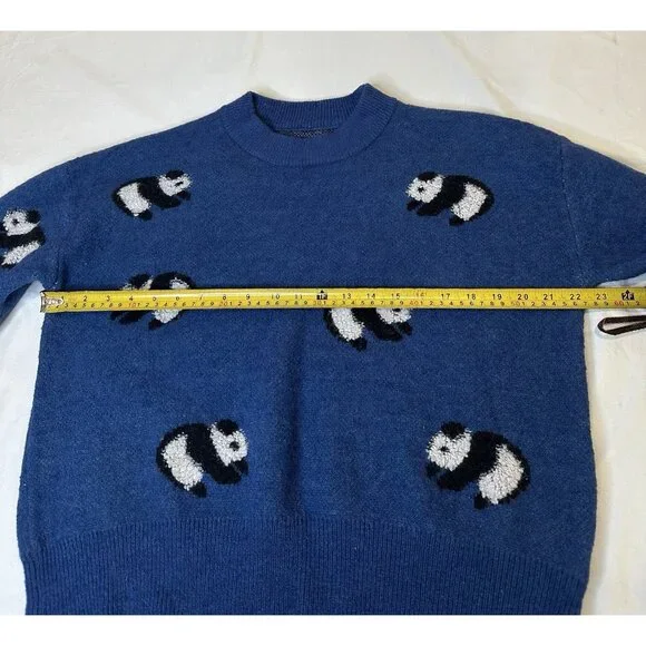 Cider Women’s Round Neckline Panda Knitted Sweater Blue M - Picture 6 of 9